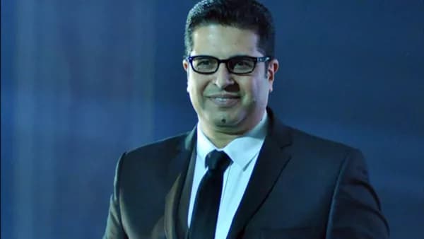 سيناريست أيمن سلامة يعبر عن حزنه بعد وفاة زوجته