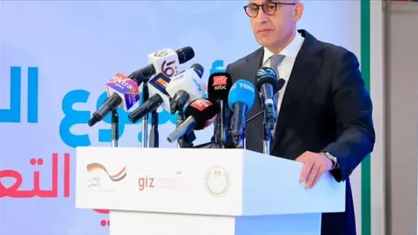 وزير التعليم يؤكد على مجانية التعليم ويحدد 183 يوما للدراسة