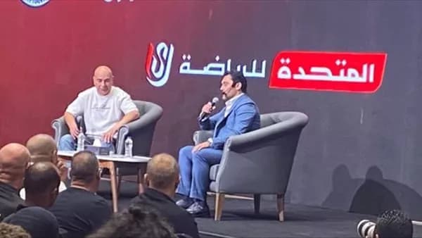 احمد حسن يكرم منتخبات الكرة