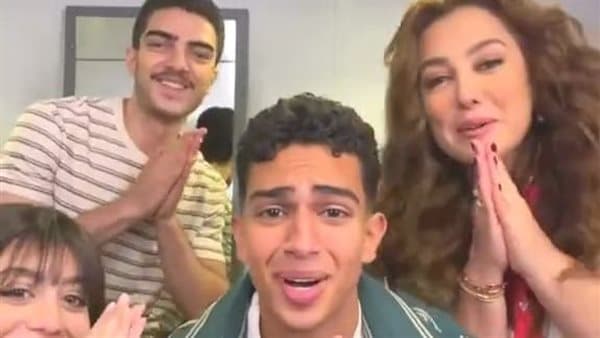 كندة علوش وفريق 50 50 يكرمون نجاح المسلسل