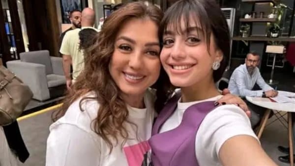 ياسمينا العبد تتألق في برنامج 50 50