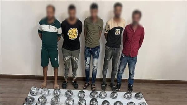مقتل 4 مجرمين وضبط مخدرات وأسلحة بقيمة 144 مليون جنيه