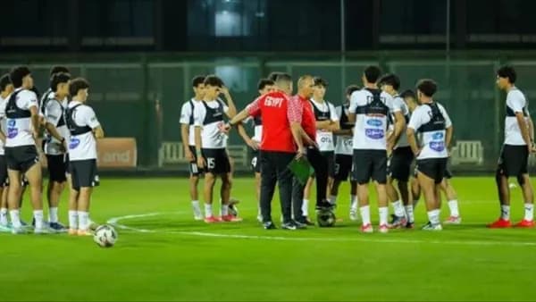 منتخب الناشئين يتجه إلى قطر لمشاركة في خليجي ويواجه السعودية