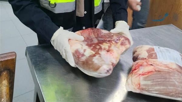 سلامة الأغذية تحقق في شكوى بمستشفى الهلال بسوهاج