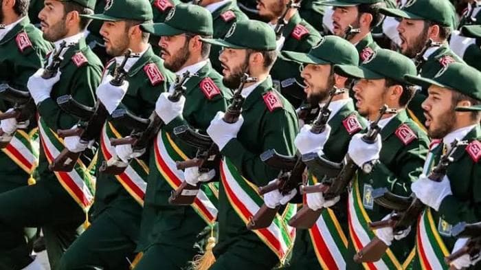 US attack on Iran's Larak Island prompts Guard's vow