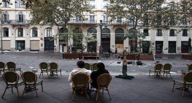 France bans gatherings in Marseille