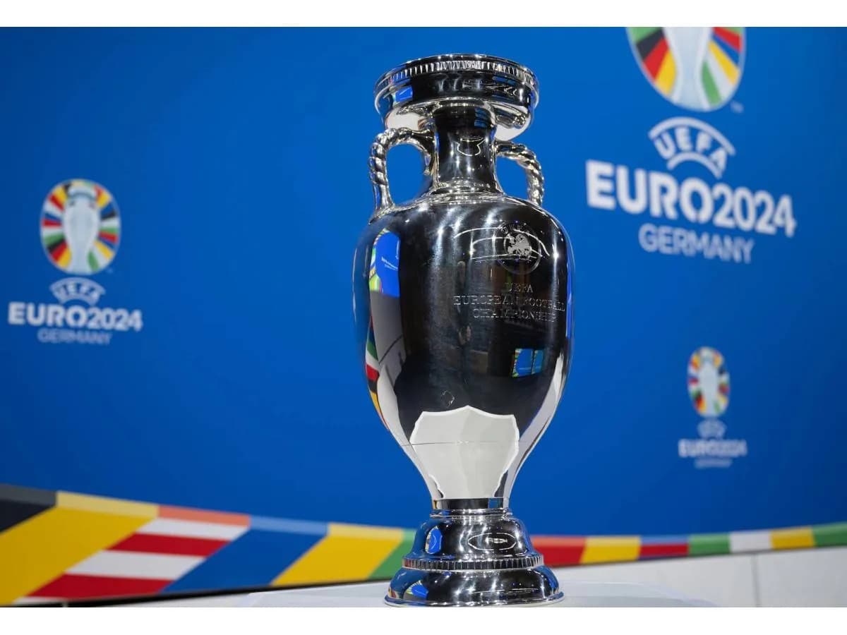 محققون يفتشون مقر الاتحاد الألماني لكرة القدم على تذاكر يورو 2024