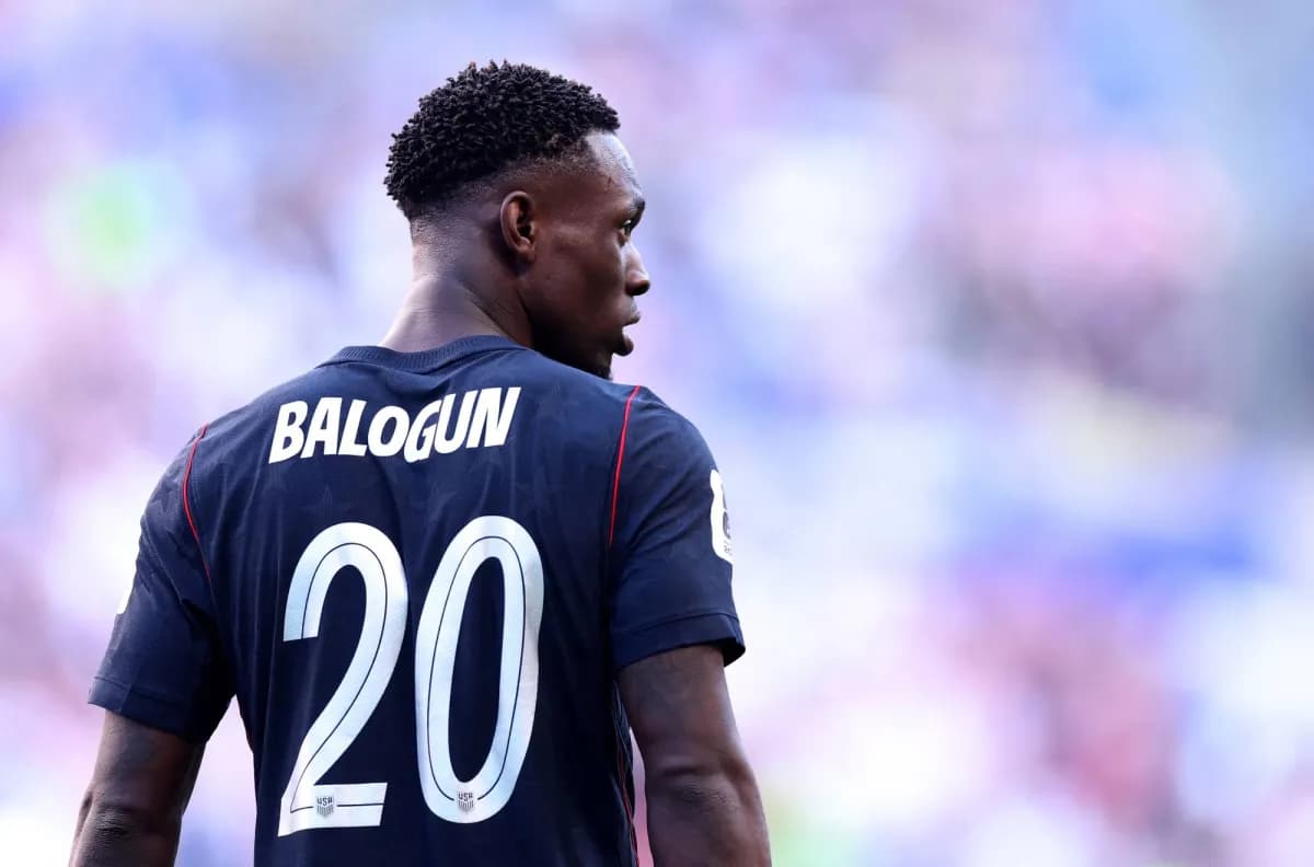 بالوغان يحضر بعد الجدل وغاب عن التأثير