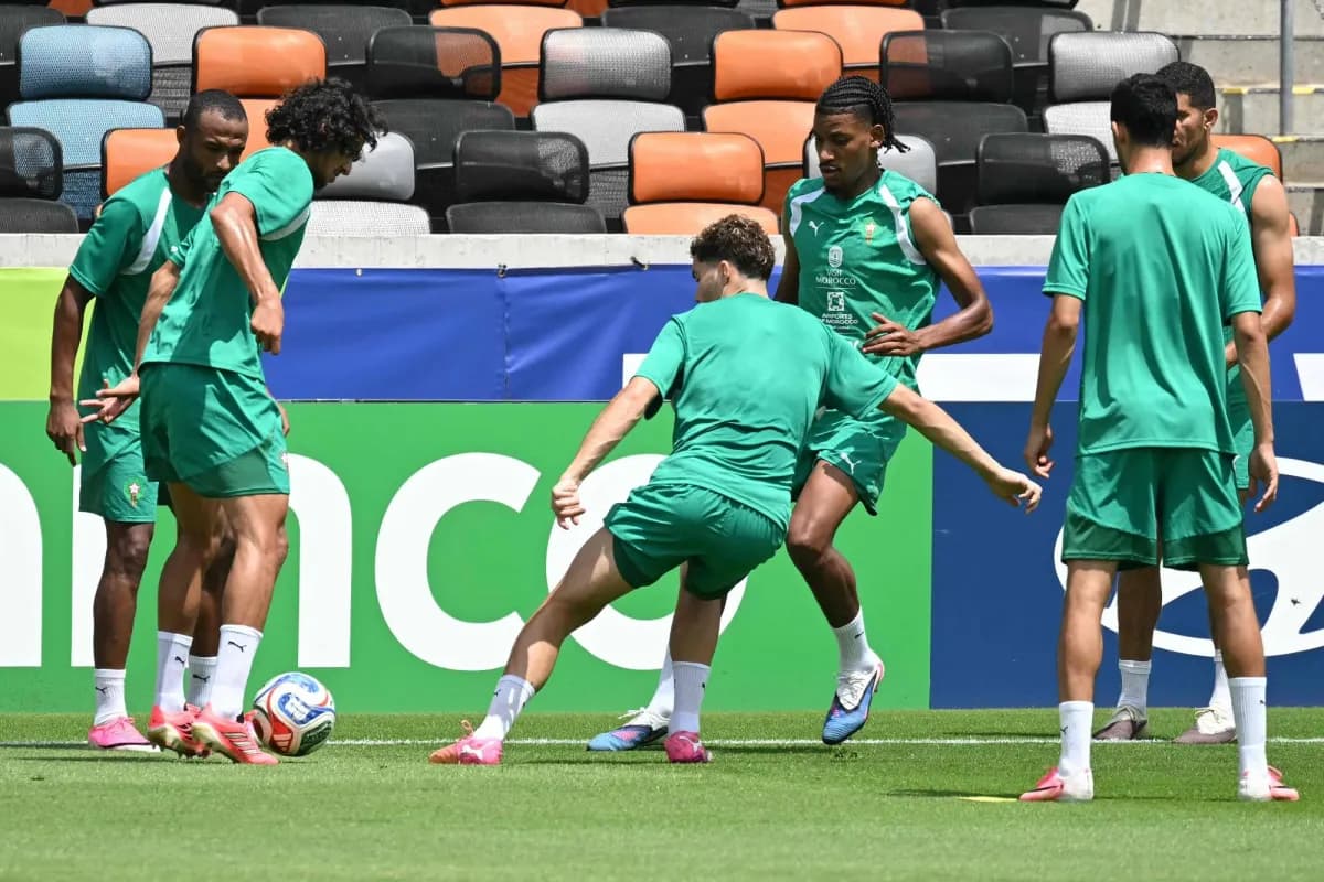 المغرب يواجه فرنسا في مباراة نارية ثأرية للحصول على بطاقة نصف النهائي