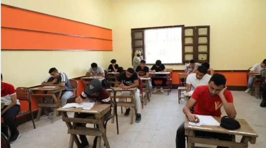 حبس متهمين اثنين في قضايا تسريب امتحانات الثانوية المصرية