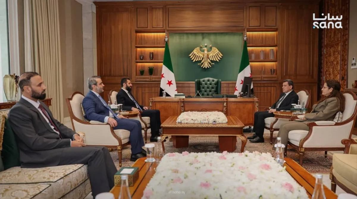 الشرع يناقش اتفاق الاندماج مع عبدي وأحمد