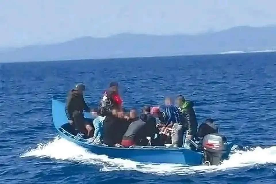 Spain breaks major Algerian migrant smuggling ring