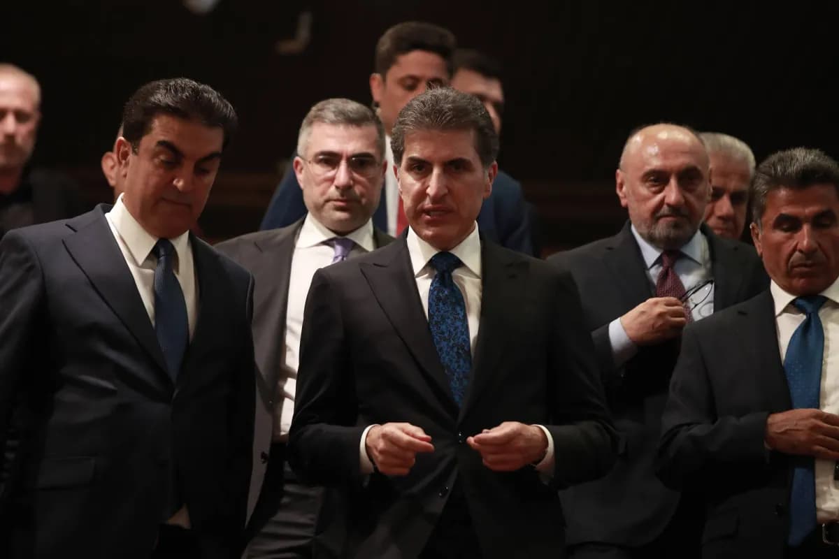 Barzani Warns of Iraq's Isolation Over Militant Arms