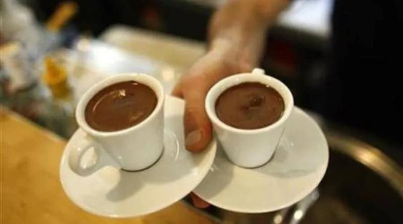 دراسة: محبو القهوة لديهم دهون أقل وكتلة عضلية أكبر