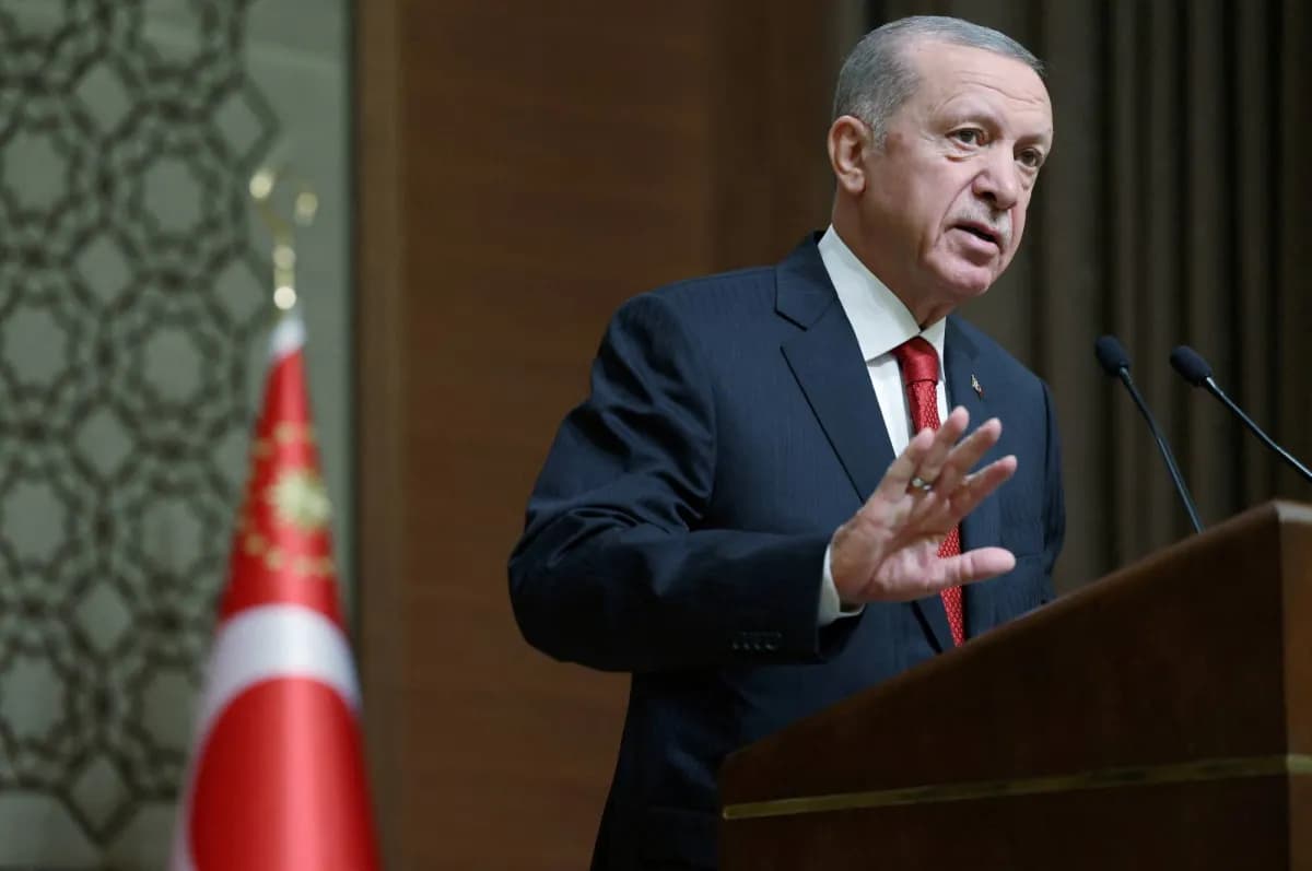 Erdogan encourages Trump to keep discussing Iran