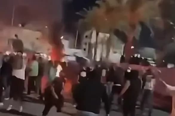 Libyan protests persist over power crisis