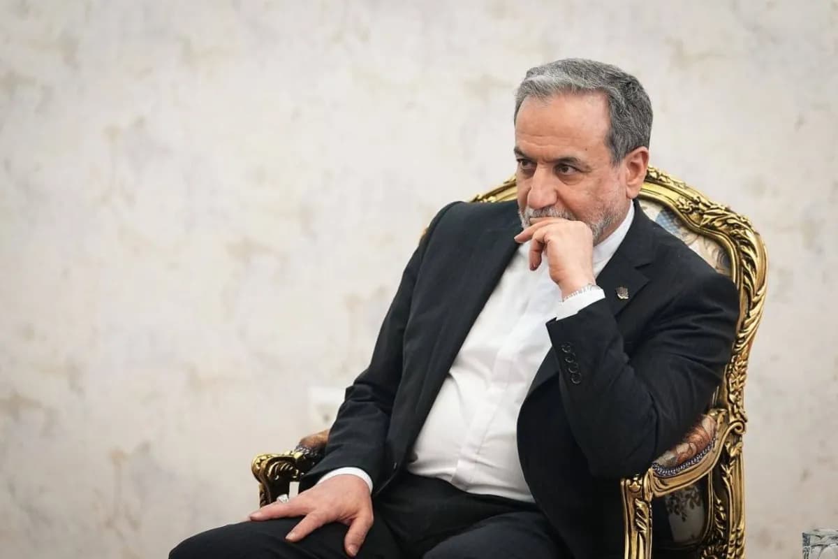 عراقجي: مناقشات عمان وباكستان على حلول إقليمية