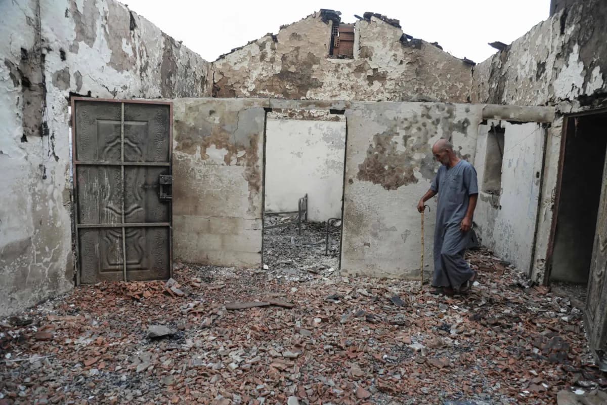 Algeria Faces 64 Fires Amid Heatwave