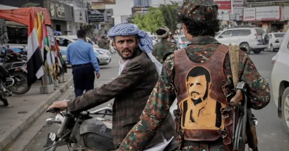 ضغط حوثي على عائلات المقاتلين