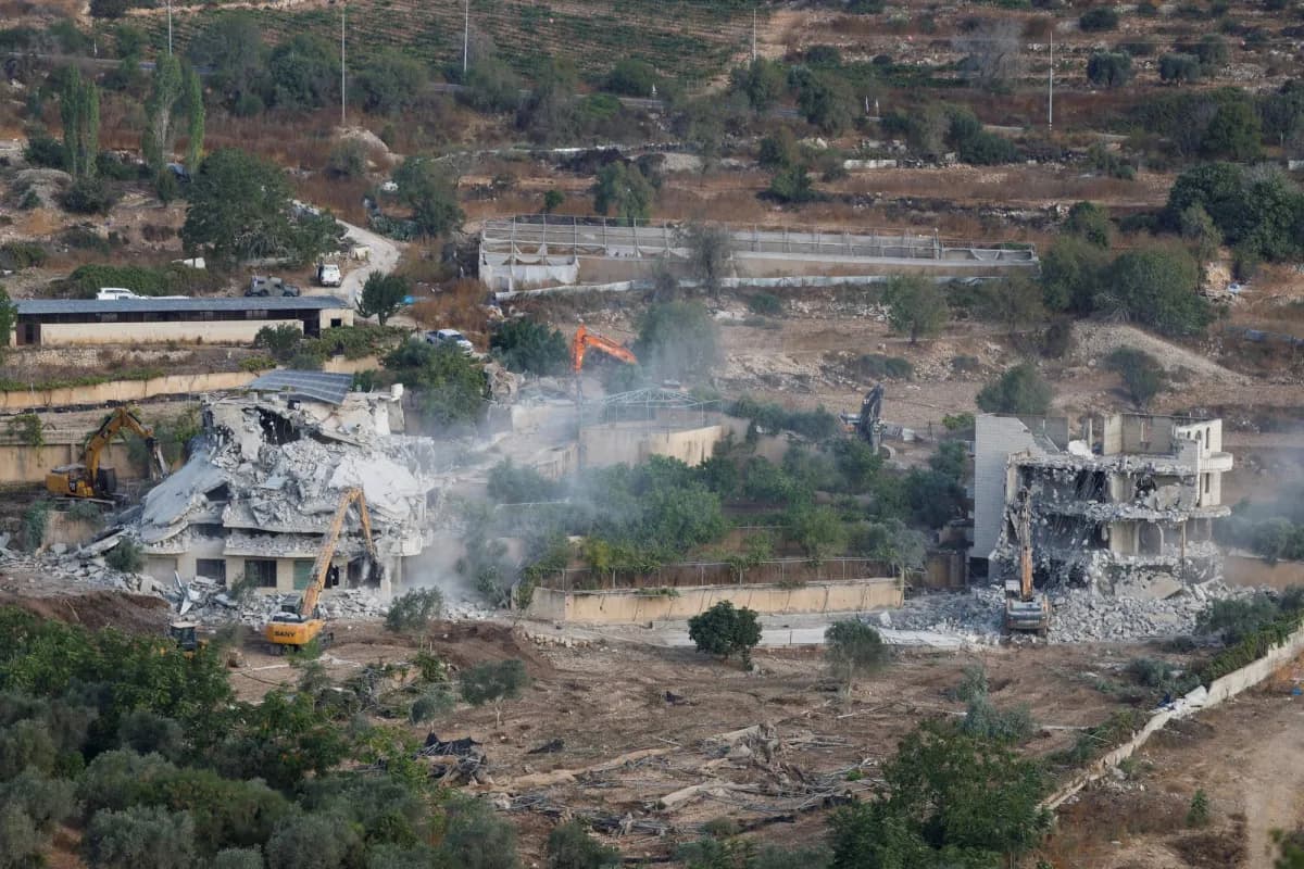 الصحة الفلسطينية: مقتل شاب وطفل في الضفة