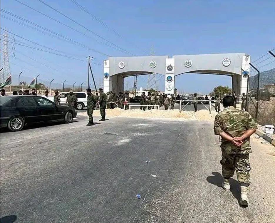 Protesters Block Libya Zawiya Refinery