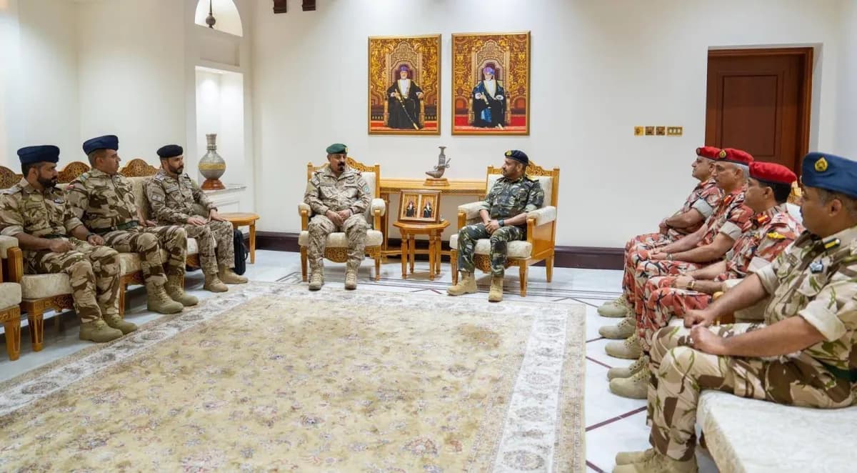 عمان والتحالف الإسلامي يركزان على مكافحة الإرهاب