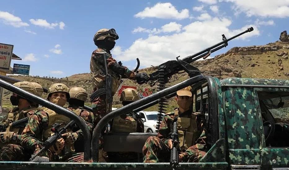 Al-Makhah Faces Houthi Attacks and Hardship