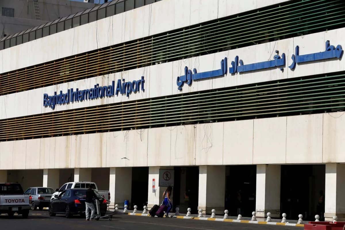 Washington transfers Baghdad airport facilities to Iraq