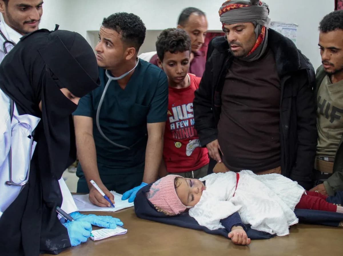 قصف الحوثي يستهدف منشآت صحية وتطوان في تعز