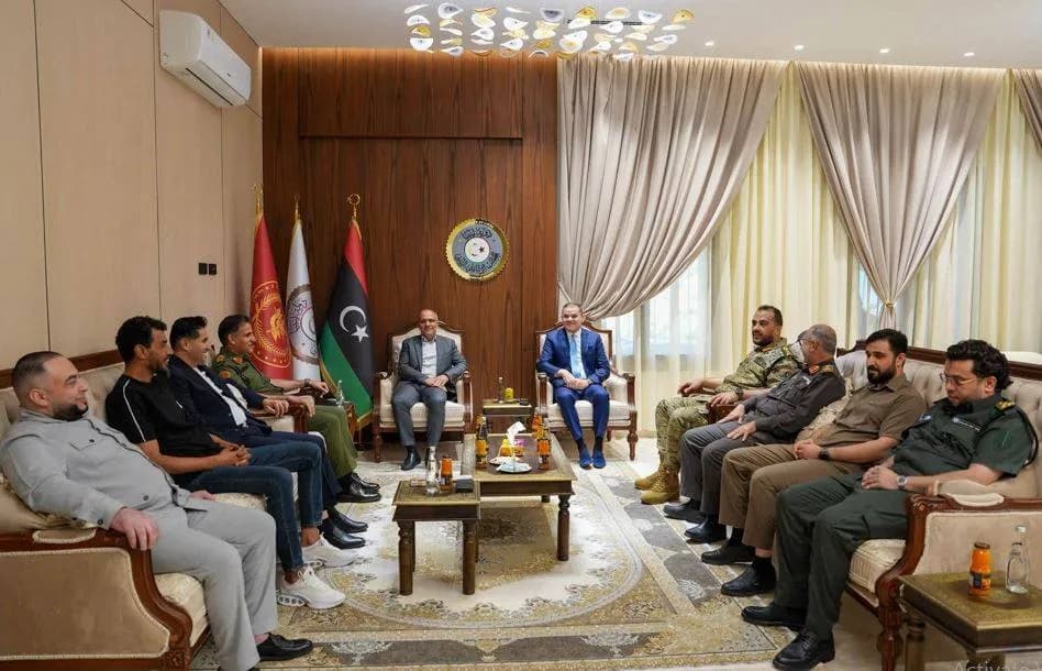 الوحدة الليبية تعتمد على الانضباط لمواجهة الميليشيات