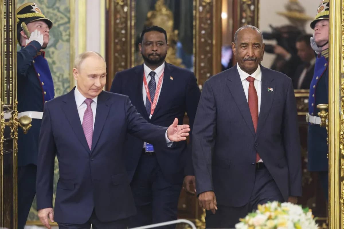 بوتين يعرض مساعدة للبرهان