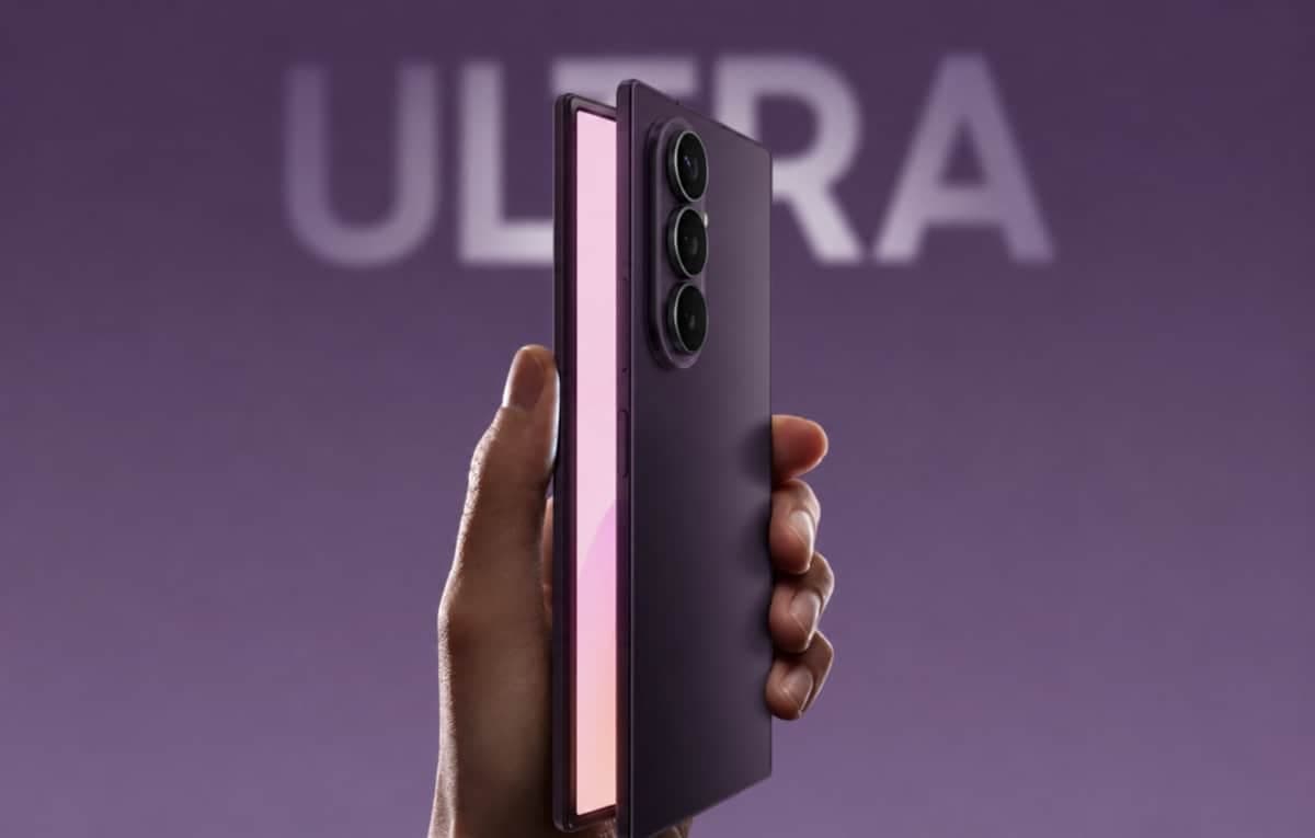 Samsung Reveals Galaxy Z Fold 8 Ultra