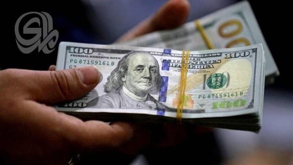 Dollar surpasses 154,000 dinars in Iraq