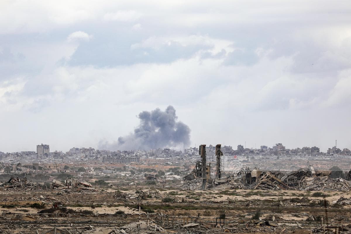 Israeli Shelling Causes Injuries East of Gaza