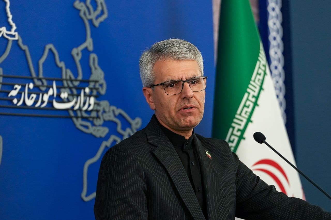 إيران تتفاوض مع عمان على عبور مضيق هرمز