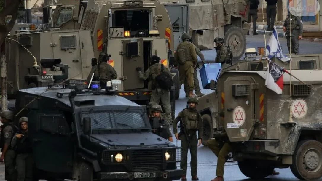 West Bank Forces Shut Down Al-Huda Radio