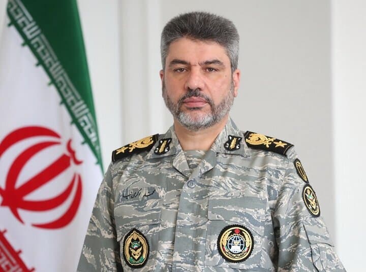 Iranian Army alerts readiness and targets support sites