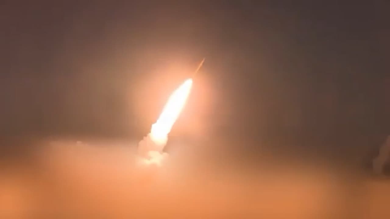Iranian Army strikes US base in Bahrain