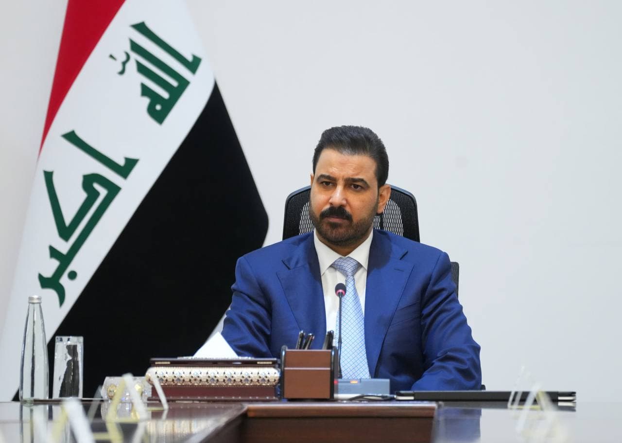 Iraqi PM Tours Iran