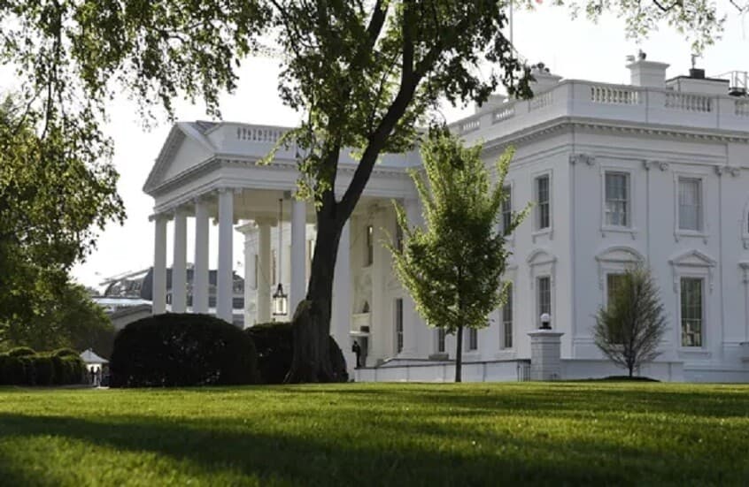 White House Calls for End to Ukraine Conflict