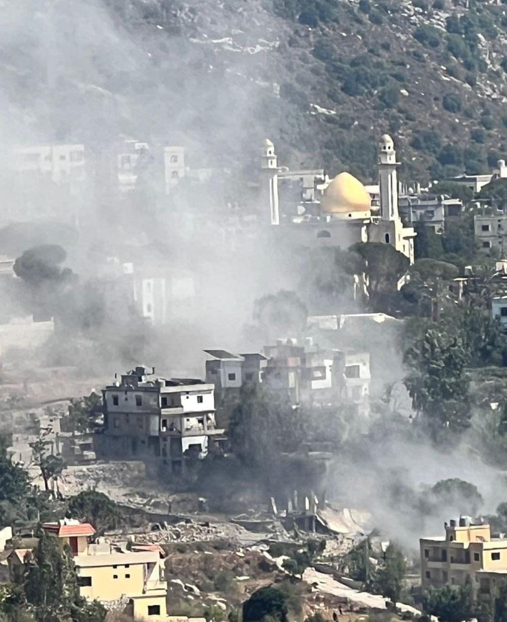 Enemy strikes Arbsaleem in southern Lebanon