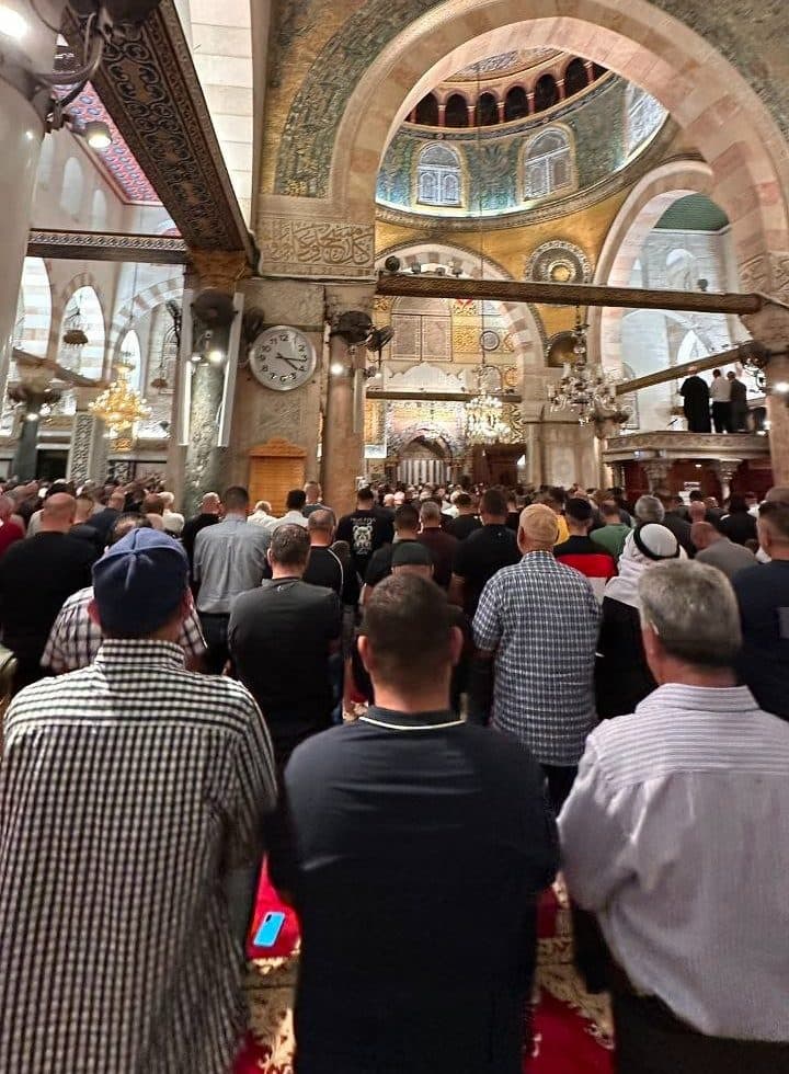 Palestinians conduct Fajr prayer at Al-Aqsa despite Israeli limits