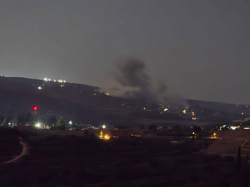 Israeli jet strikes Al-Mansouri in Lebanon