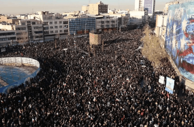 باحث أميركي: الإدارات الأمريكية تتجاهل الدروس