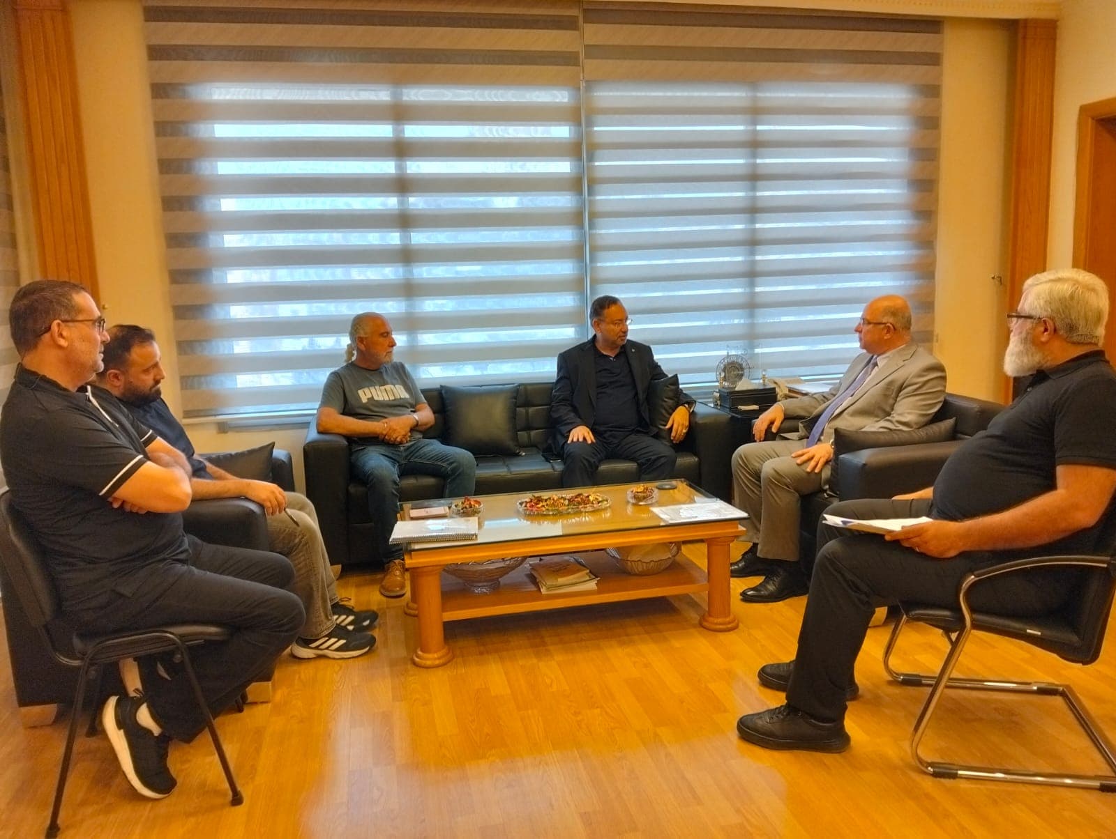 Minister Haider surveys Bint Jbeil conditions