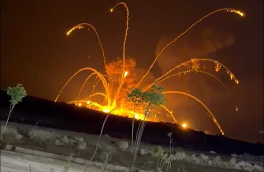 Al-Ais in Aleppo struck by explosions