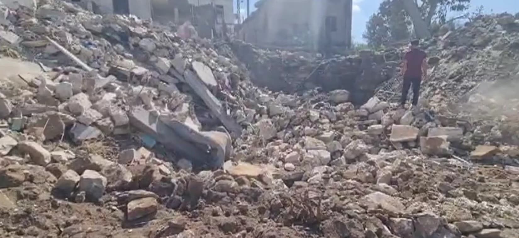 استهداف إسرائيلي لبلدة ميفدون جنوب لبنان