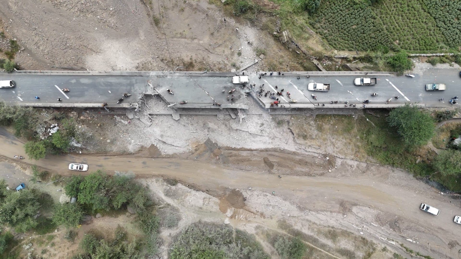 Al-Daleel Bridge attack details and hospital response