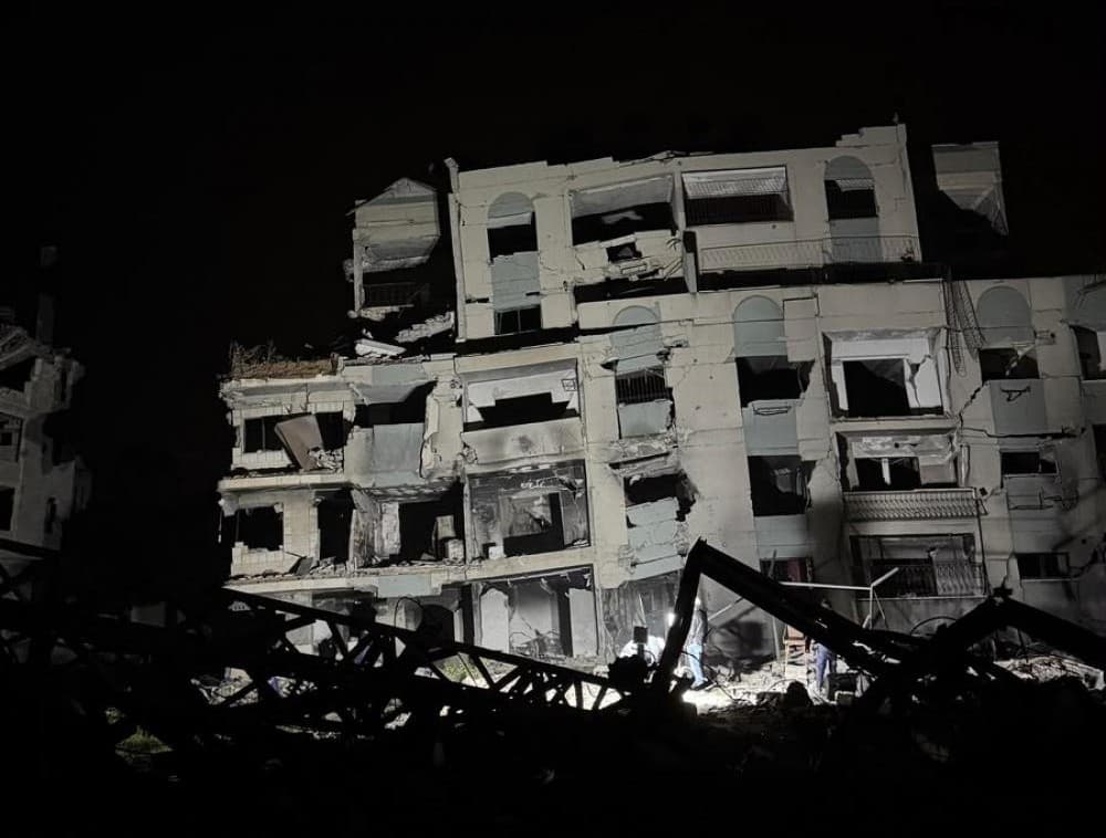 Gaza building collapse causes 12 deaths