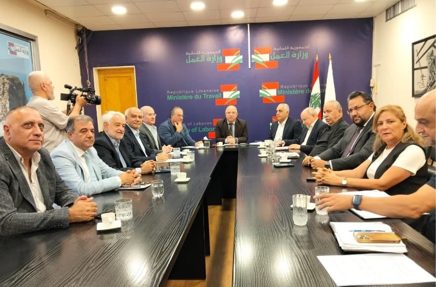 Minister Haider leads Indicator Committee on transportation and wage increase
